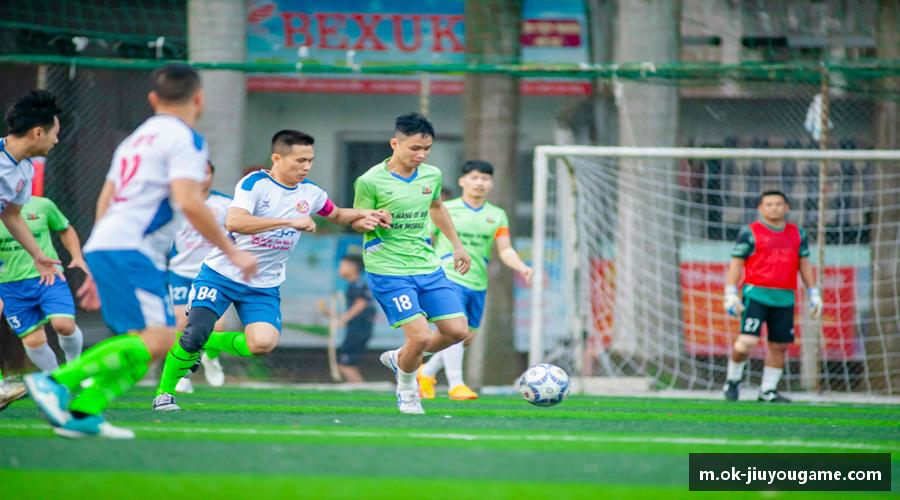 坚持就是胜利，拼搏是成就的钥匙。